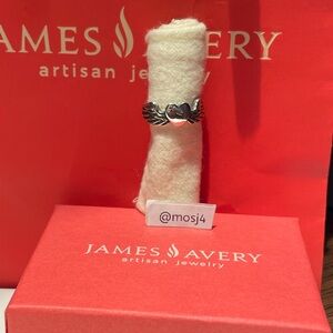 Retired James Avery Let Love Soar Ring